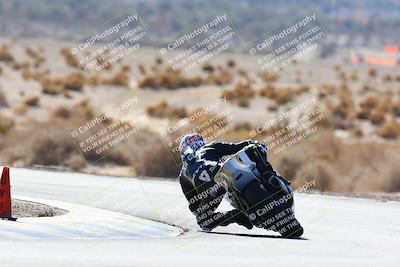 media/Jan-08-2022-SoCal Trackdays (Sat) [[1ec2777125]]/Turn 7 (1035am)/